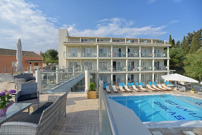 Palapart Gikas Suites And Studios 古维亚 外观 照片
