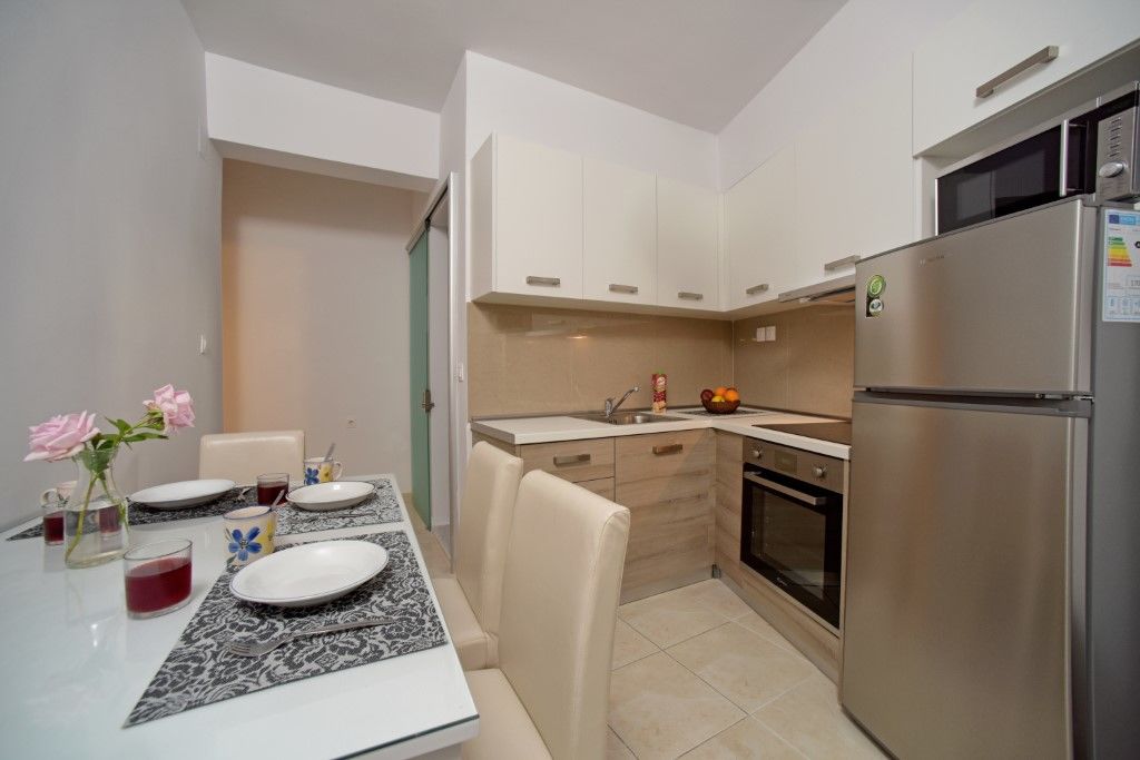 Palapart Gikas Suites And Studios 古维亚 外观 照片